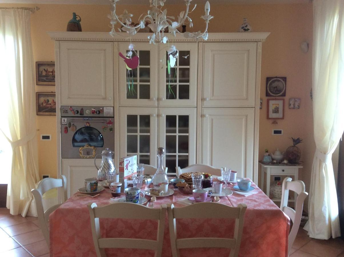 B&B Mikigio Mondavio Εξωτερικό φωτογραφία
