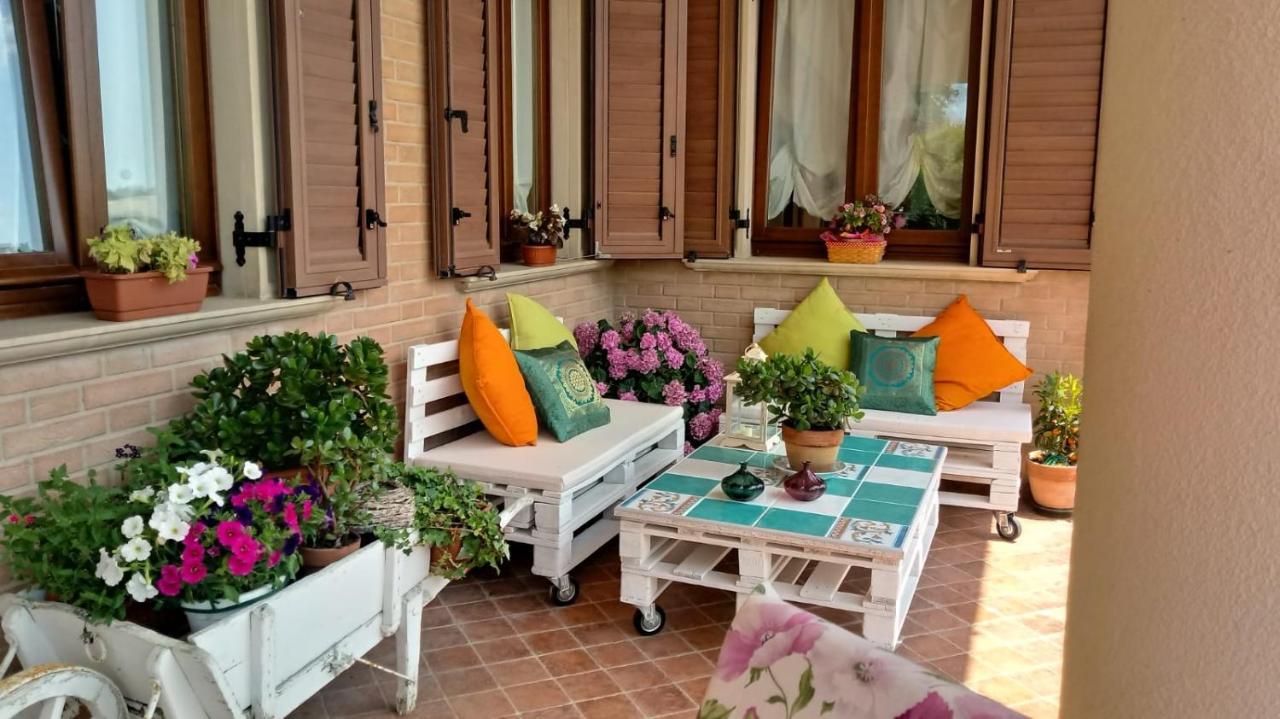 B&B Mikigio Mondavio Εξωτερικό φωτογραφία